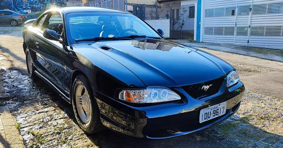 FORD MUSTANG 3.8 V6 GASOLINA 2P MANUAL FORD MUSTANG 3.8 V6 GASOLINA 2P MANUAL